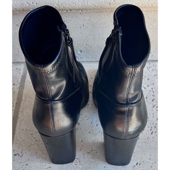Rebecca Minkoff Black Leather Ankle Boots Zip Closure on Inside Ankle Size 9.5 - Picture 7 of 14